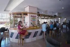 מלון קן פסטייה Sunprime Waterfront Adults Only